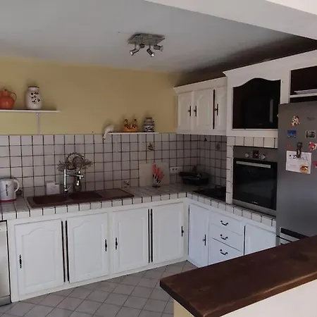 Welcome, Bienvenue, Chez Charly! Holiday home Nebian